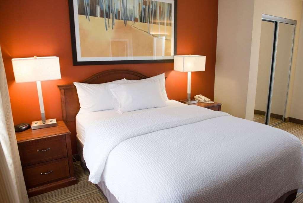 Hawthorn Suites By Wyndham Erie Kearsarge Oda fotoğraf